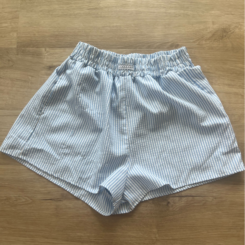 Missguided+ Light Blue Striped High Waist Shorts